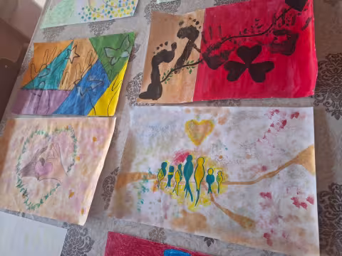 Dessins des enfants agés de 11 à 13 ans